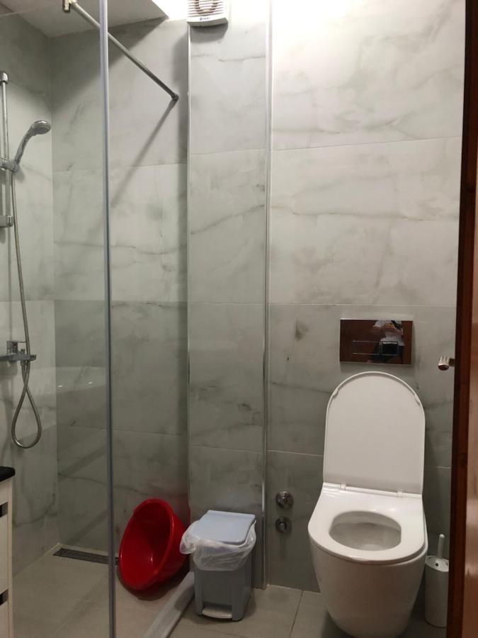 Center Hotel Pirro 希马拉 外观 照片